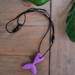 Sensory necklace - Mermaid tail