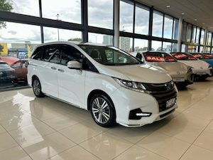 Car leasing, hiring or renting: 2020 Honda Odyssey L Sensing 2.4P