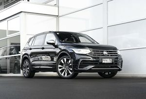 2023 Volkswagen Tiguan Allspace R-Line 4WD / Turbo / 180KW