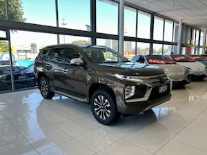 2023 Mitsubishi Pajero Sport Vrx 2.4D/4Wd/8At