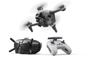 Electronic goods: DJI FPV Combo