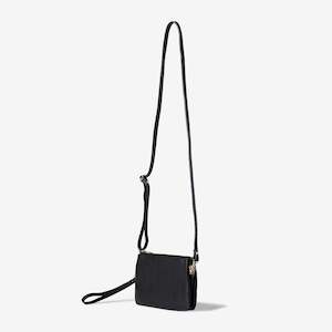 Personal accessories: Sienna Triple Crossbody - Sample