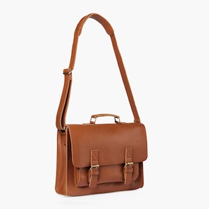 Personal accessories: Daniel Satchel