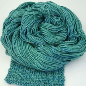 Merino/silk DK - Water nixie