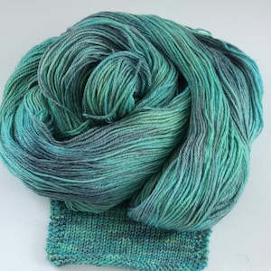 Merino/Bamboo/Silk 4 ply - Jaded dreams