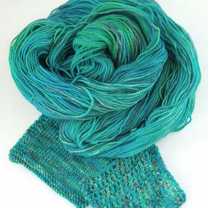 Yarn: Merino 4 ply high twist - Jaded dreams