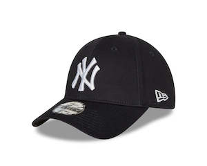 Clothing: New Era New York Yankees Navy 9FORTY - 11182470