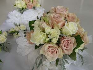 Flower: Bride's bouquet