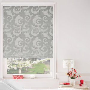 Amaranth Roman Blind