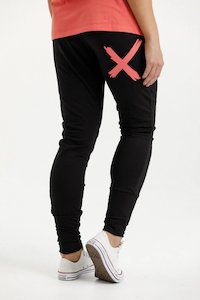 Apartment Pants Black With Berry X