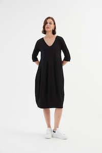 Tirelli V-Neck Diagonal Seam Dress Black