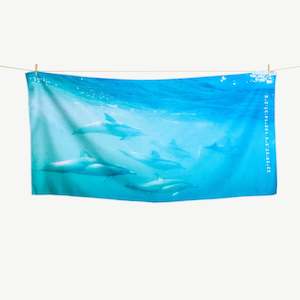 Destination Label Dolphin Play Towel