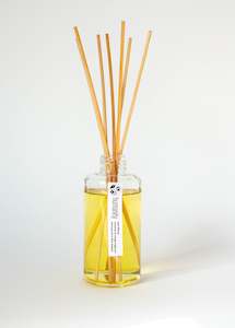 Teakwood & Bergamot - Reed Diffuser