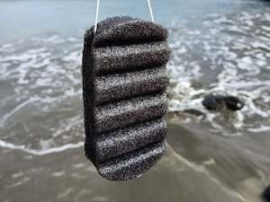 BODY SPONGE WITH ADDED CHARCOAL