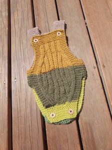 Handknit Romper – Greens – Small New Born