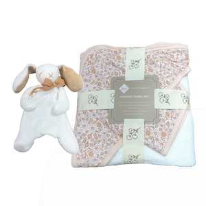 Gift Box : Hooded Towel Set Daisy Fields & Mini Bunny