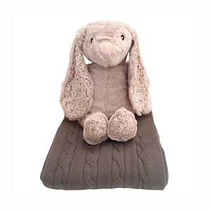 Gift Box : Mocha Merino & Bailee Bunny