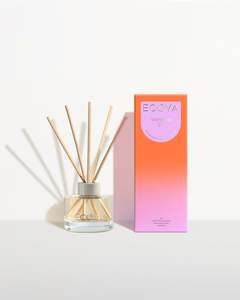 Gifts For That Special Someone: Mandarin Gin Mini Reed Diffuser