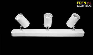 Electric light fittings: Spot light White  8748-3L