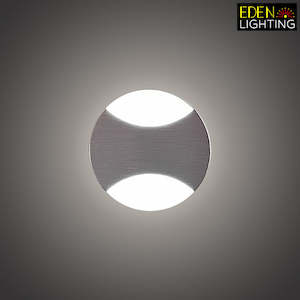 Electric light fittings: Step light LED White Y6021B