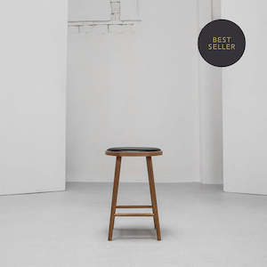 Colibri Barstool - Oak + Black