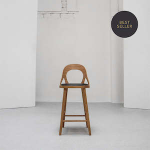 Chair Collection: Colibri Barchair - Oak + Black