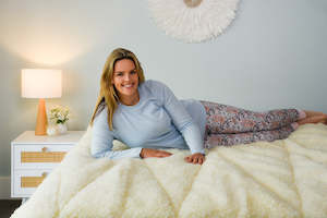 Synthetic fibre textile: Wool Mattress Topper - Made in NZ