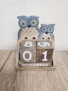 Homewares: Mama and Bubba Owl Calender