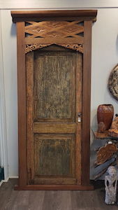 Furniture: Single Carved Door