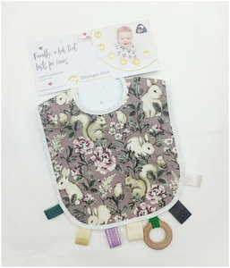 Mauve Bunny (teething bib)