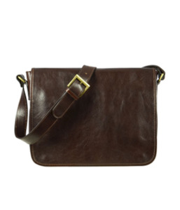 Crossbody: Leather Messenger Bag - Chocolate