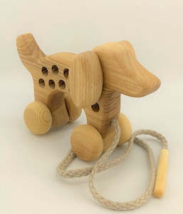 Lacing Wooden Wheeled Dog