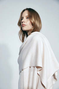 Clothing: Cashmere Travel Wrap & Bag - Pale Pink/Lurex