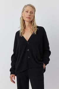 Relaxed Cashmere Cable Cardigan - Black