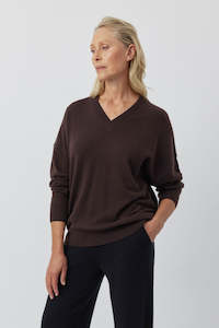 Clothing: Relaxed Cashmere V Sweater - Cacao