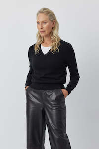 Essential Cashmere Rib V Sweater - Black