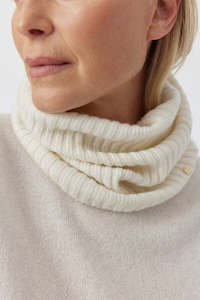 Clothing: Cashmere Rib Snood - Cream