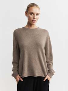 Clothing: Cashmere Featherweight Oversize Crew - Walnut