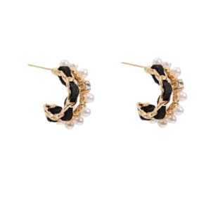 Pearl & Thread Hoop Earring