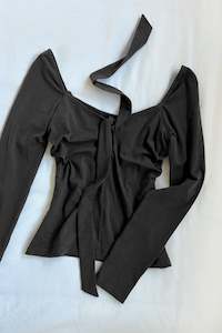 Bow Top in Black