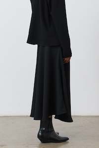 Clothing: Drape Skirt in Black