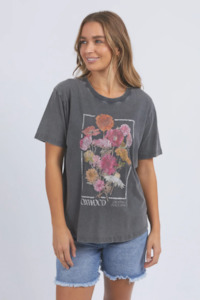 Foxwood In Bloom Tee - Washed Black