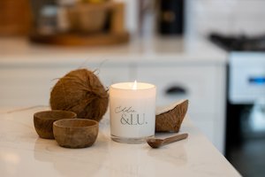 Books: Eddie & Lu Coconut & Lime Coconut Wax Candle Mini