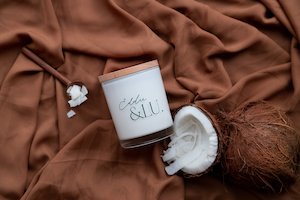 Books: Eddie & Lu Blackberry & Musk Coconut Wax Candle Mini