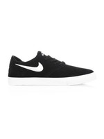 Clothing: Nike SB Zoom OneShot