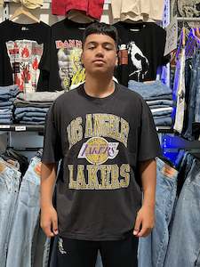 LA Lakers HWC Ivy Arch Faded Black Tee