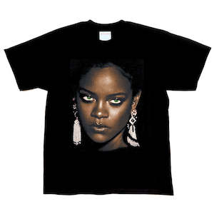 Rihanna Large Portrait Tee