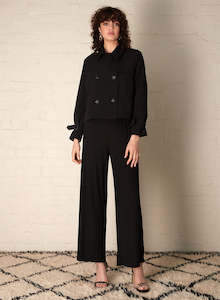 Clothing: Esmaee - Parker Cropped Trench - Black