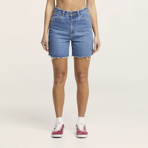 Wrangler - Claudia Straight Short- Blue Havoc