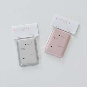 Stationery: Signature MagSafe Card Wallet